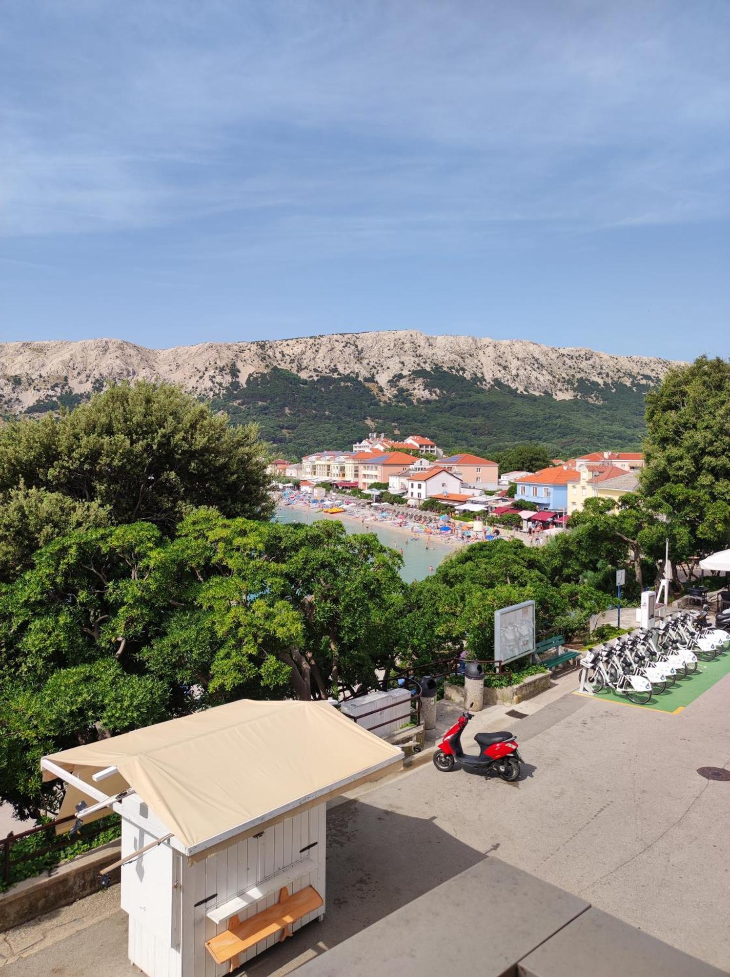 Apartments Krstulja Baška Pokoj fotografie