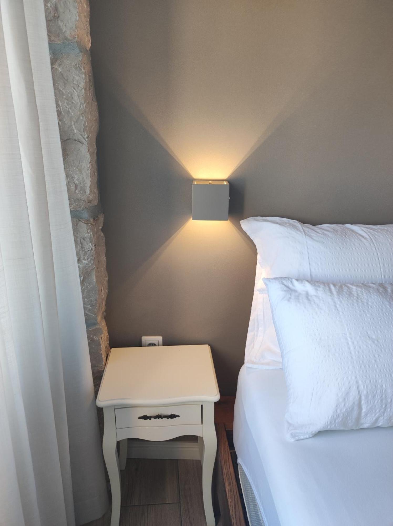 Apartments Krstulja Baška Pokoj fotografie