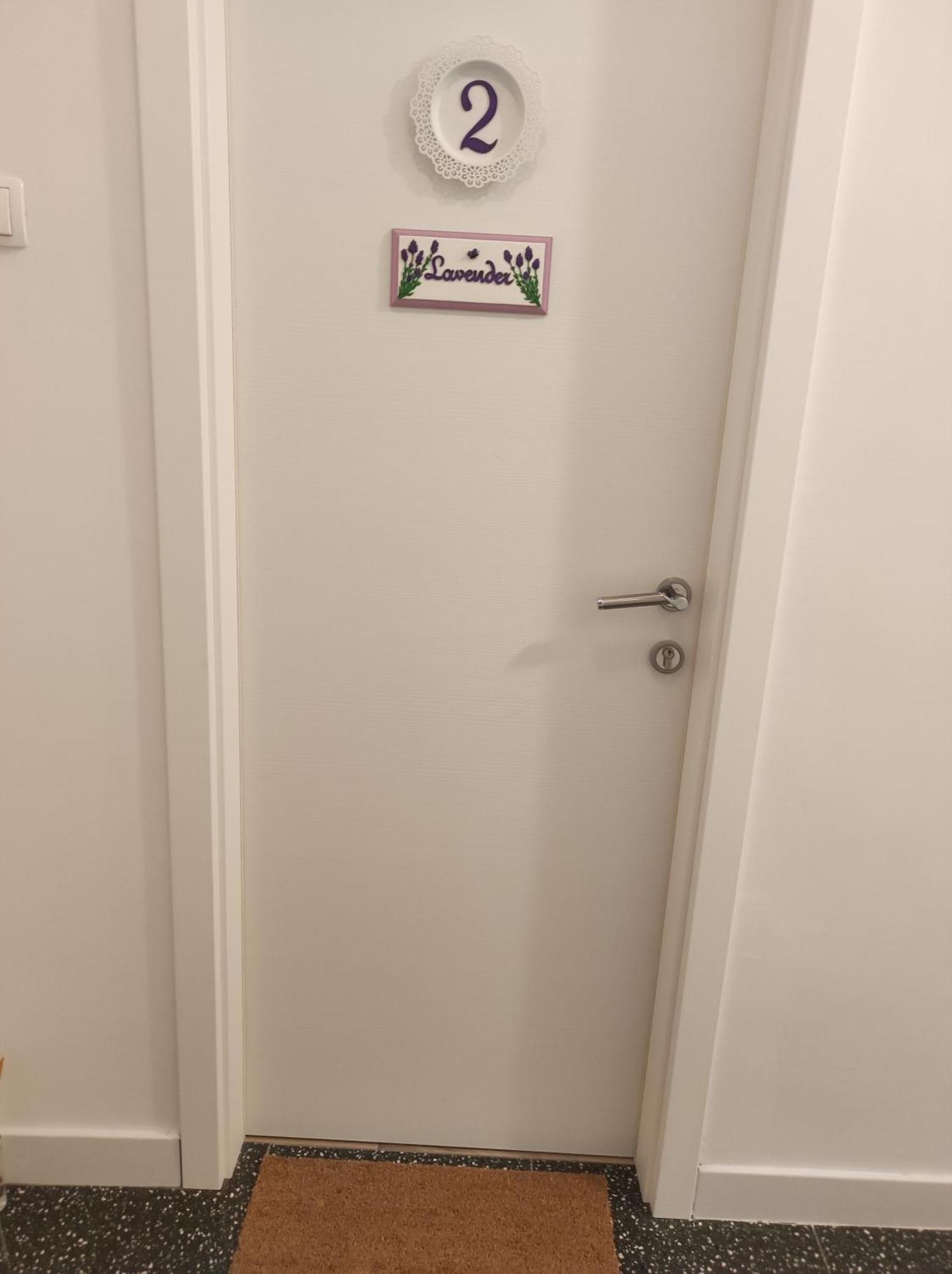 Apartments Krstulja Baška Pokoj fotografie