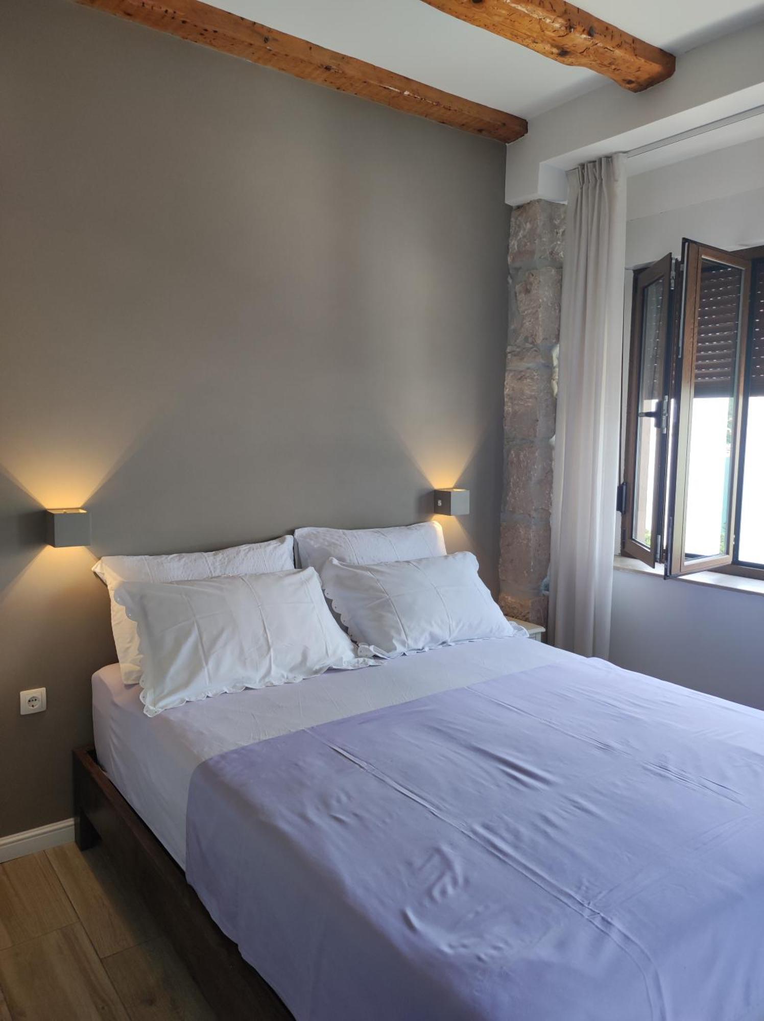 Apartments Krstulja Baška Pokoj fotografie